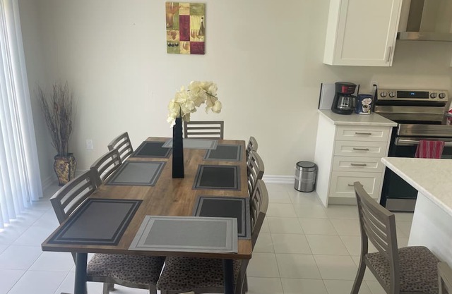 Brand New 3 Bedroom Home in West Niagara