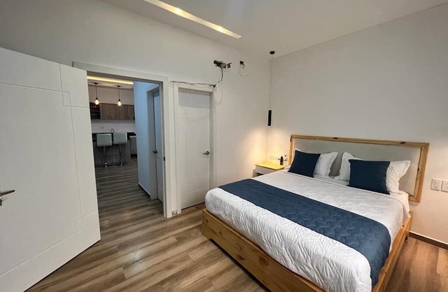 Golden Garden Hotel & Suites