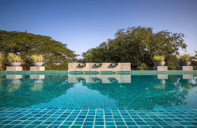 The Coastal Nest - 2BHK by Da Alohas