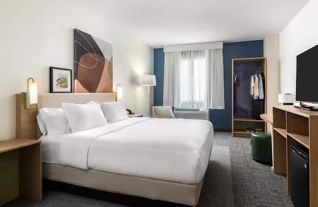 Spark by Hilton
