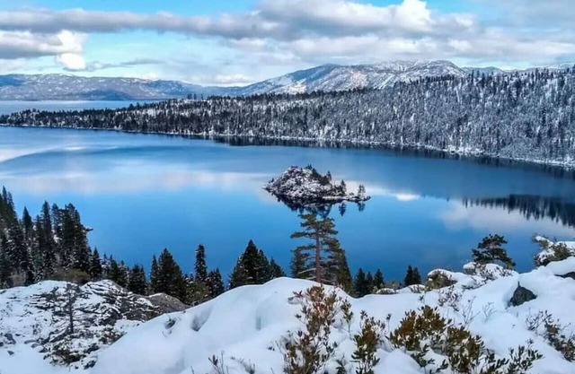 4BR Ski Haus~Sleeps8~Near Heavenly~Mountain Views!