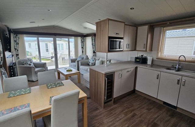 Mini lodge Robin Hood holiday park