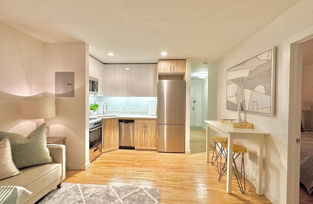 Charming 1-bedroom apartment with AC and WiFi in delightful New York