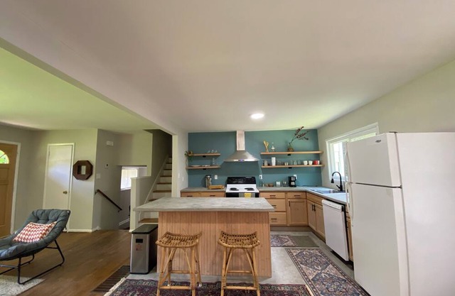 4-bedroom house in excellent Athens Location Near UGA. Corner Lot. Fenced Yard.