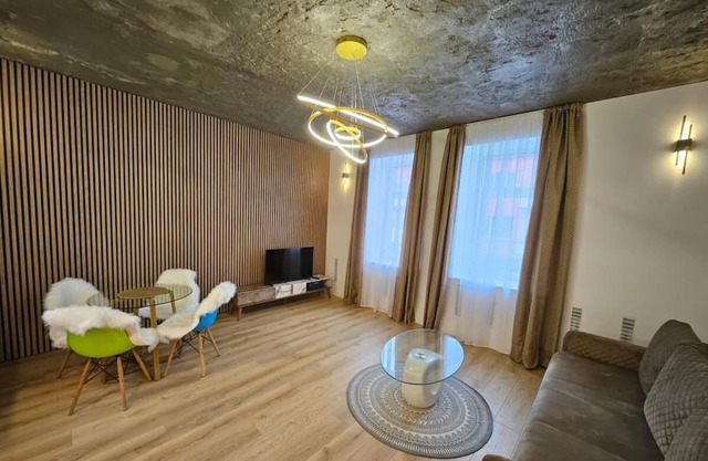 Lunar Luxury Appartment Boulevard View