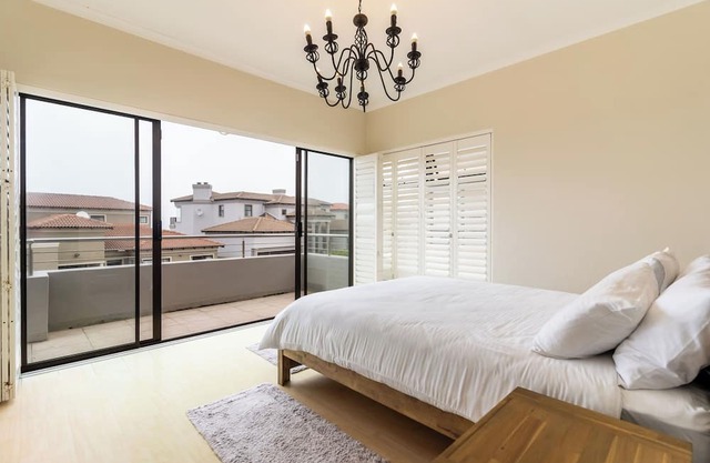 Grace of Blaauwberg Two (Private Blaauwberg Family Villa)