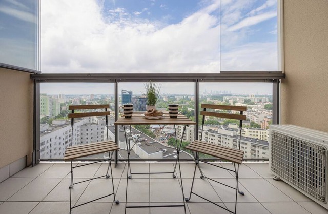 Bright Apartment for 3 People by Renters
