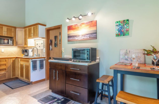 Large private master suite with private entrance