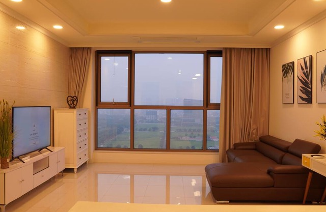 SUZEY Premium Trang Tien Hotel