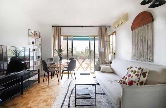 Apartment with three bedrooms in Nou Barris by Alterhome