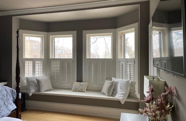 Family-sized upscale townhouse in downtown St. Paul