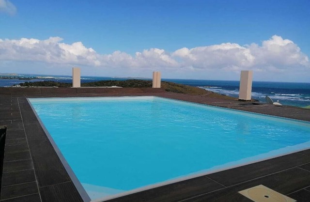 DV REAL PHILOXENIA Relaxation with a breathtaking view