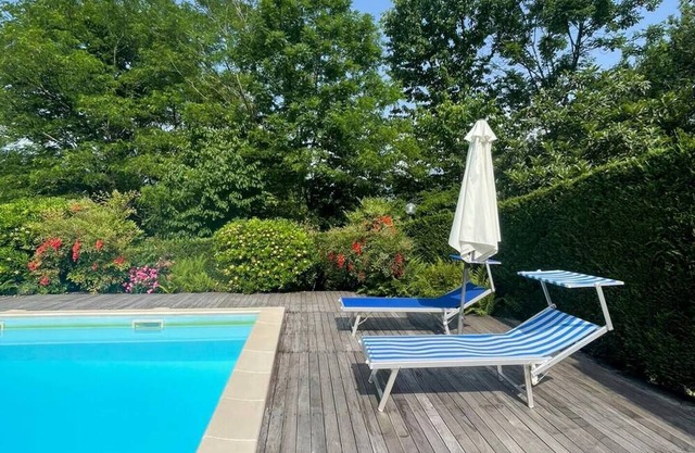 Borgo Antico Guest House with panoramic swimming pool