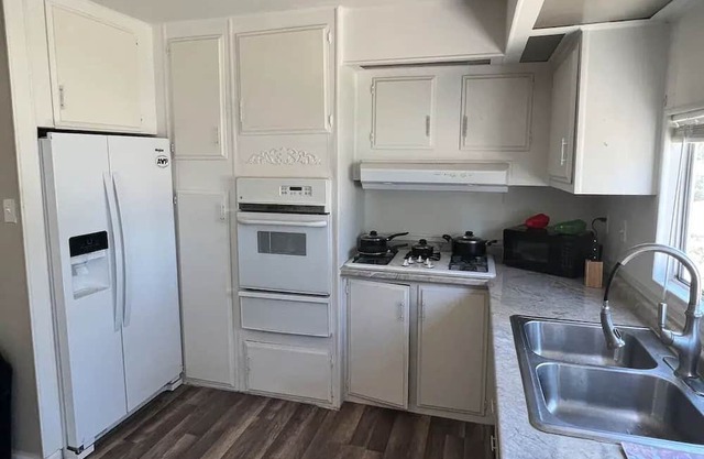 12-person house with Hacienda Victoria Pool