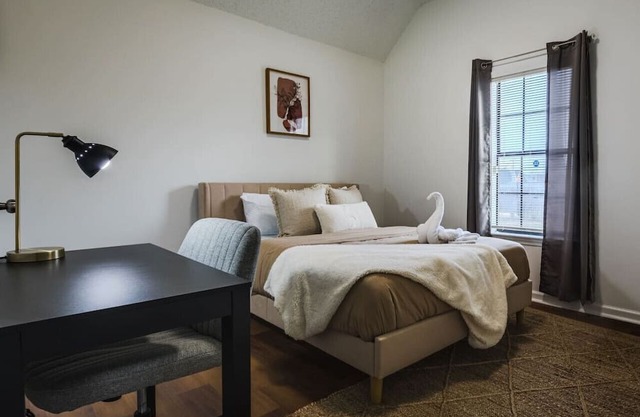 Bohemian Vibes: Work & Relax Retreat (B)