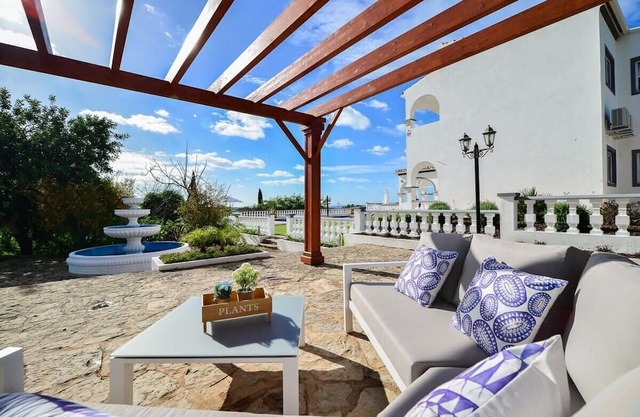 Villa Melosa - Spacious and Modern Villa