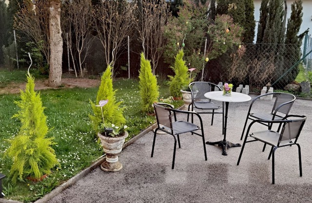 We invite you to enjoy a pleasant stay in our complex,located in Langenlebarn...