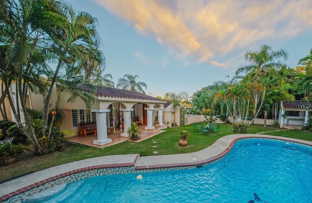Hacienda with Private Pool with waterfall, pool table and more!