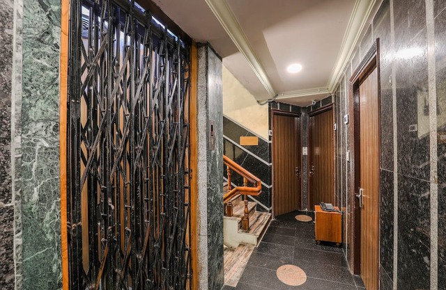 OYO Hotel Sitara Grand