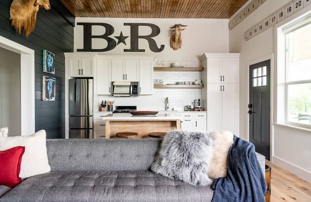 BNR Farmstead|The Barnhouse|Enjoy the stargazing!