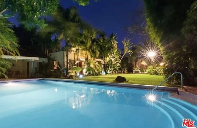 Country Club - Elegant Spanish Villa With Top-Tier FInishes