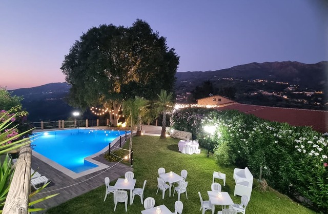 Holiday Home 'Arcaloro Resort Rooms Infinito' with Sea View, Wi-Fi and Air Conditioning