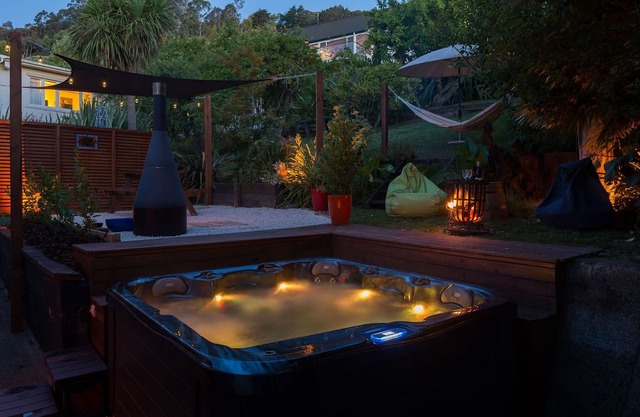 Te Tupahipahi - The Sandspit