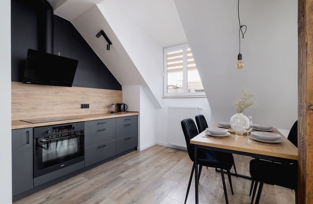 Kosciuszki 25C With A/c by Renters