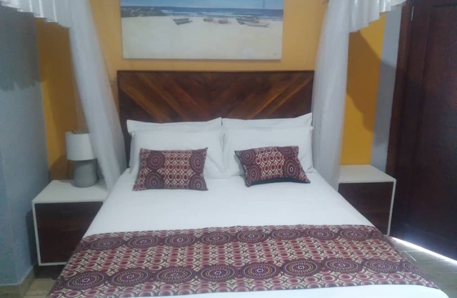 KAWETA COTTAGE