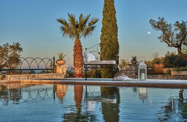 Almeira 4acre Estate, for Unparalleled Seclusion