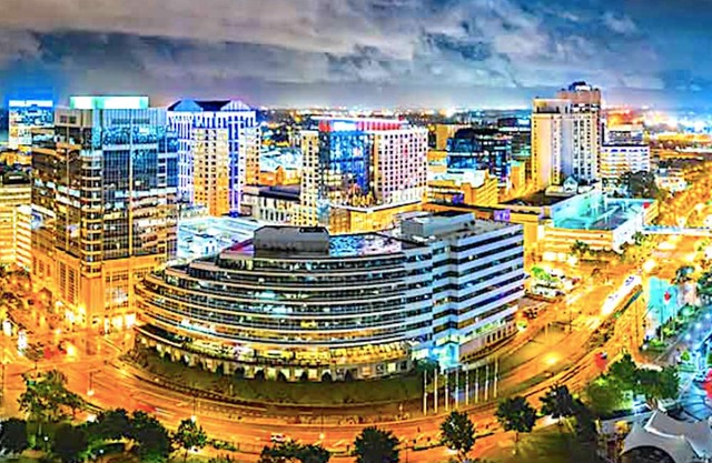 Beautiful City-View Apartment