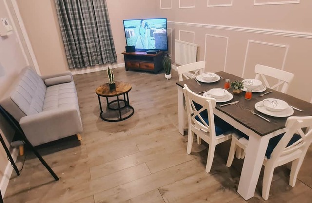 Charming 1-Bed Apartment in Barnsley