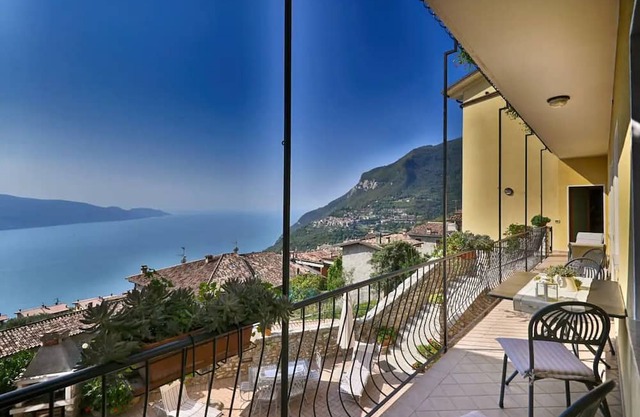 Apartment 'Kristi' with Lake View, Private Terrace and Wi-Fi