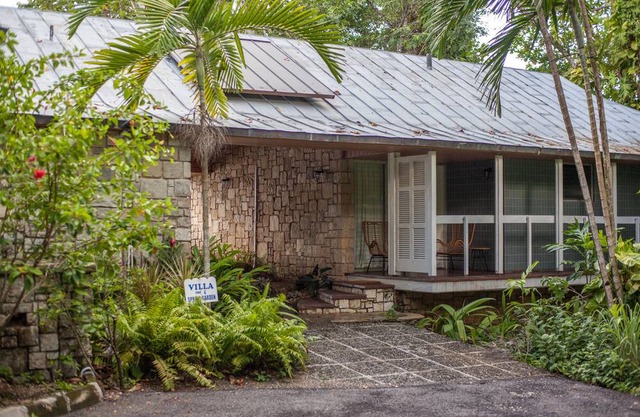 2 Bedroom Sea View Villa, Frenchman's Cove Resort