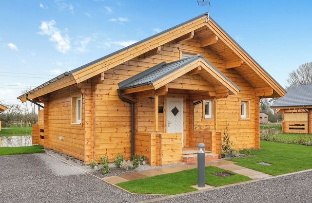 Holly Tree Lodge Accessible