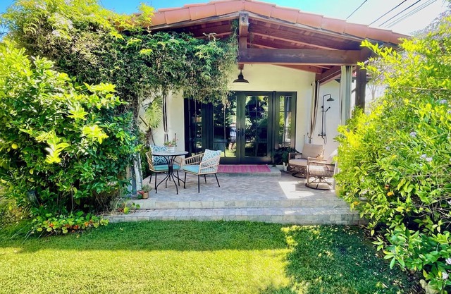 Private Oasis Just Minutes from the Beach!