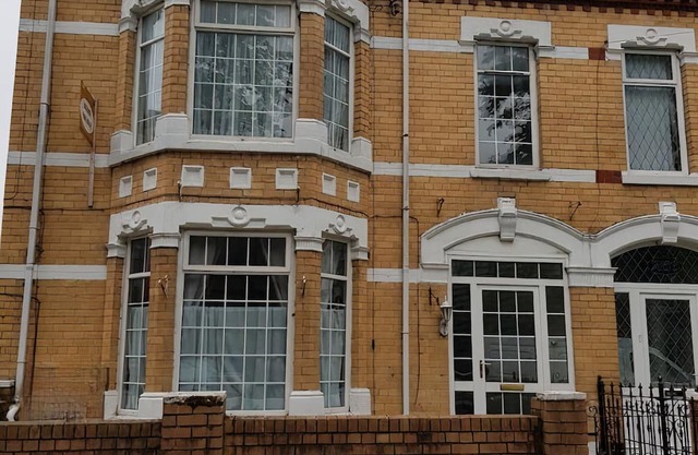 Hull Contractor Lodge-Sleeps 10, Free Parking, Near Stadium