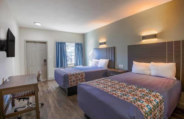 Escape To Room Near Merritt Island Refuge, Parking Included