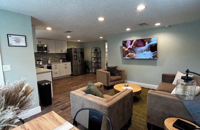 Inland Escape - Centrally Located