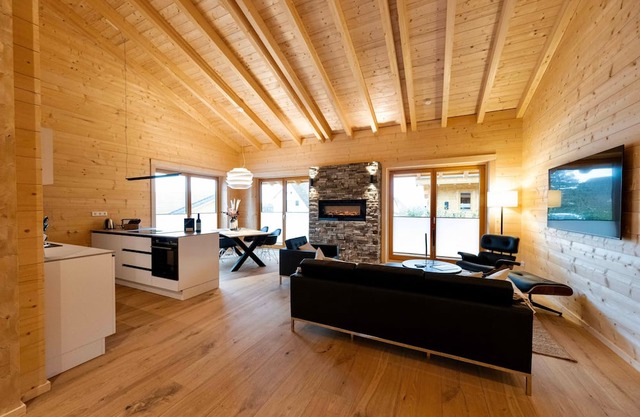 Vacation apartment/apartment for 4 guests with 125m² in Daun (297726)