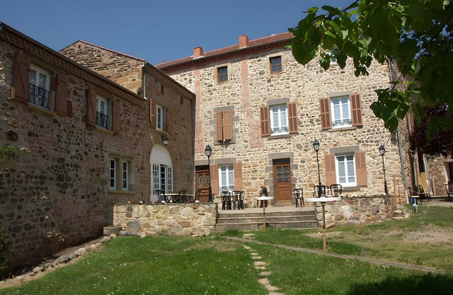 Room 2 with Shared Terrace and Garden
