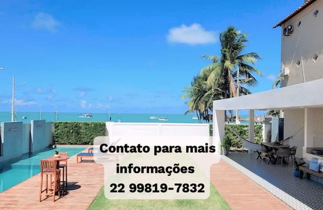 Beachfront House with Balcony and Sea View, João Pessoa
