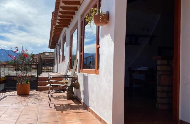 leyvaYork Apartasuites