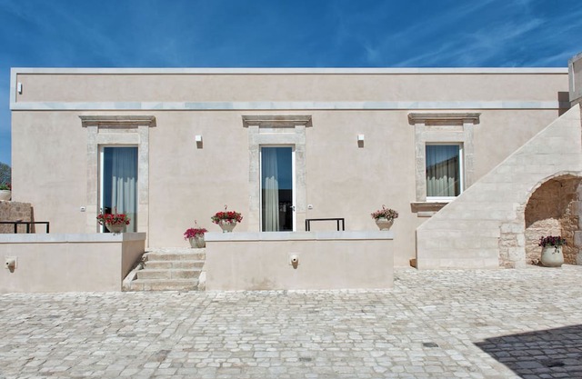 An old rural building where you can experience moments of relaxation surrounded by nature.