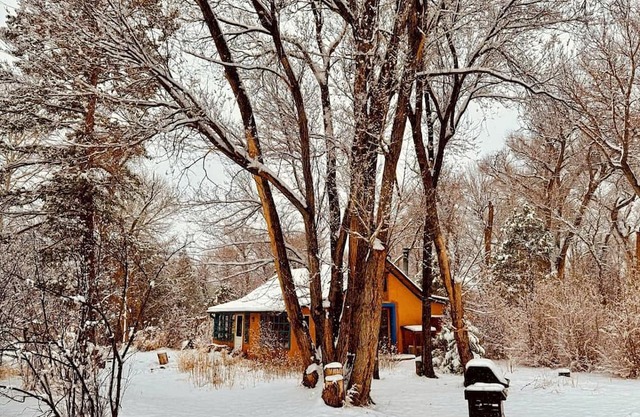 Artistic Garden Casita on Organic Farm in New Mexico