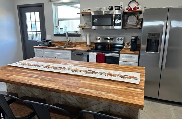 3-bedroom town home just 20 minutes from Norman and OU campusnand downtown