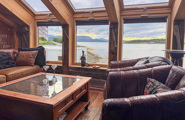 Lovely apartment in Kvalsund with sauna