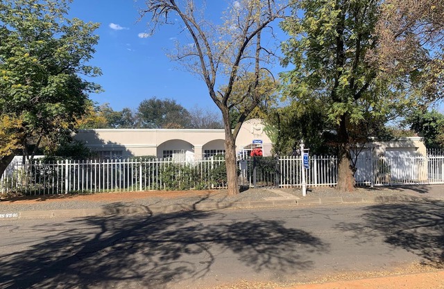 Quaint 4-bedroom bed & breakfast in Bloemfontein