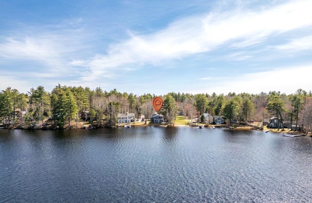 New Listing! The Beach House on Watchic — Great for groups & family friendly!