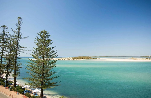 BreakFree Grand Pacific Resort